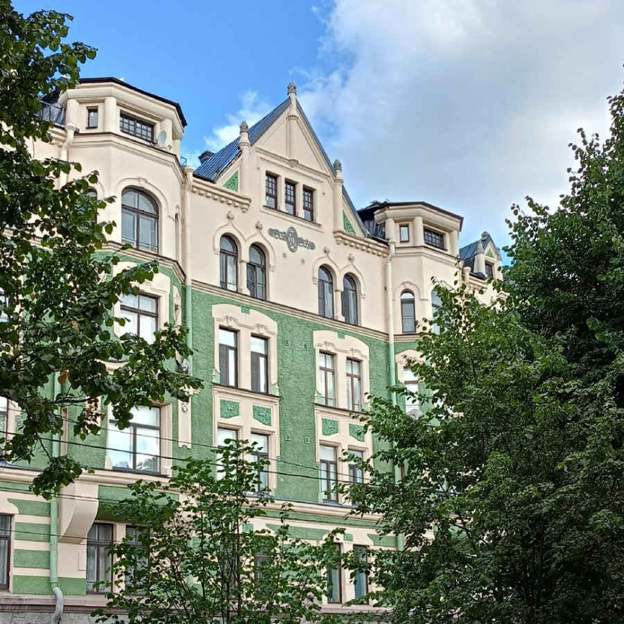 Экскурсия Зеленогорск - Приморск - Выборг и парк Монрепо для двоих