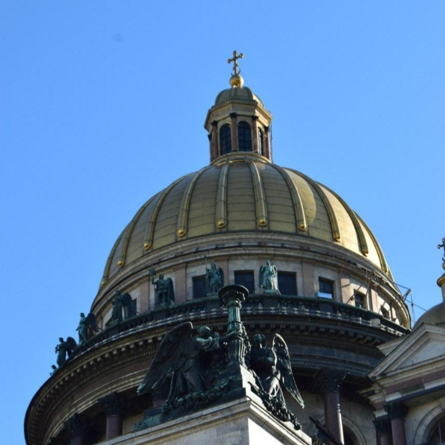 Экскурсия "Мифы и легенды Петербурга"