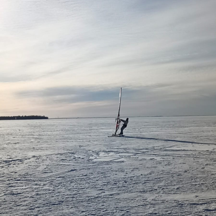 Зимний виндсерфинг для семьи