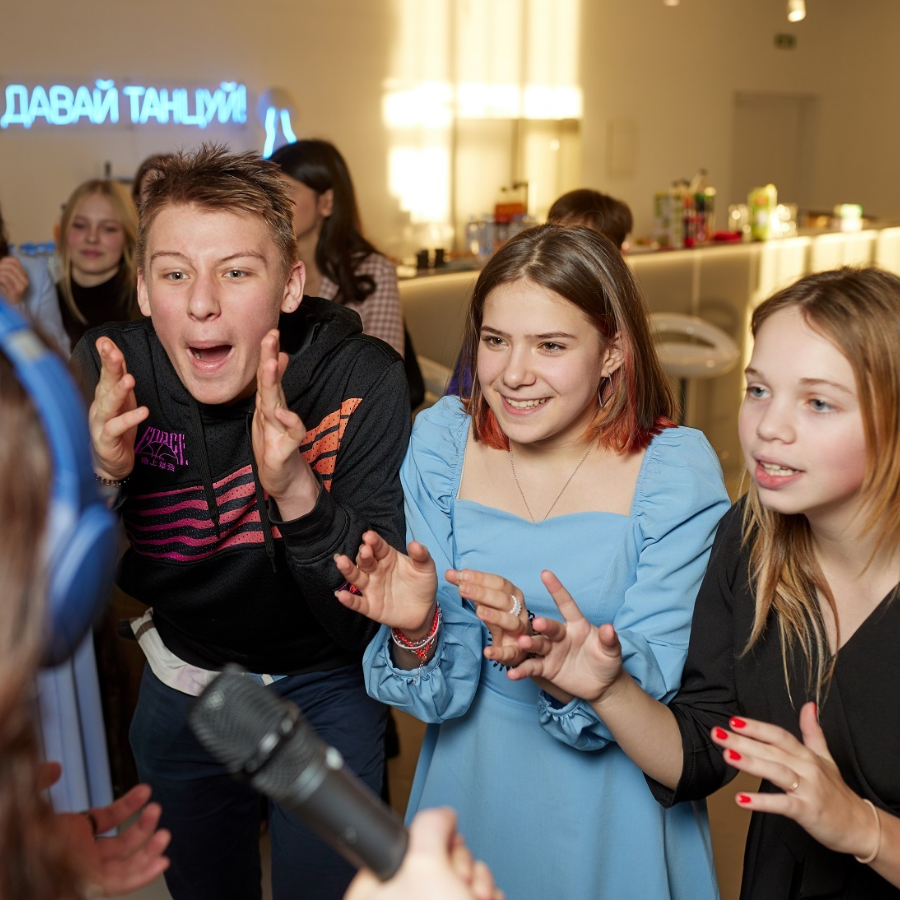 Шоу «Безумные игры. Подростки»