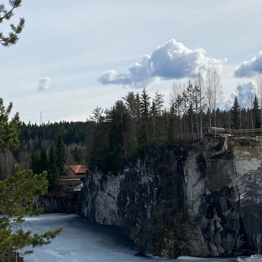 Экскурсия Чарующая Карелия: горный парк "Рускеала"