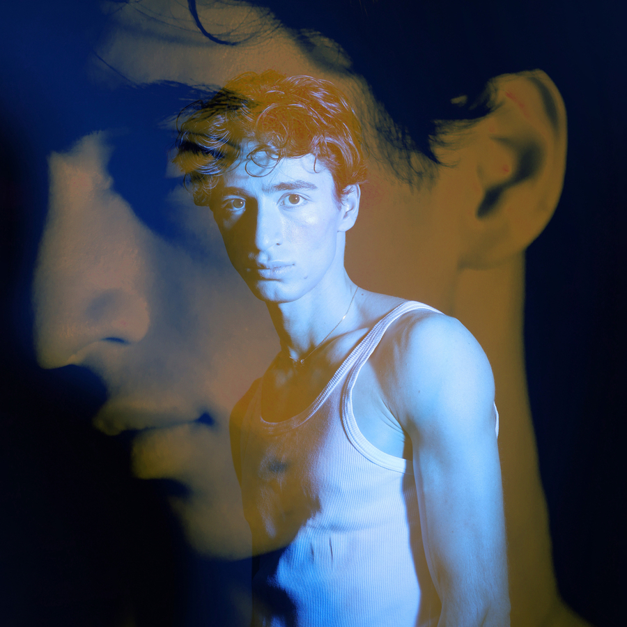 Фотосессия "Игра со светом в студии"