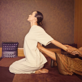 «Спокойствие и гармония», традиционный тайский массаж воротниковой зоны и фут массаж