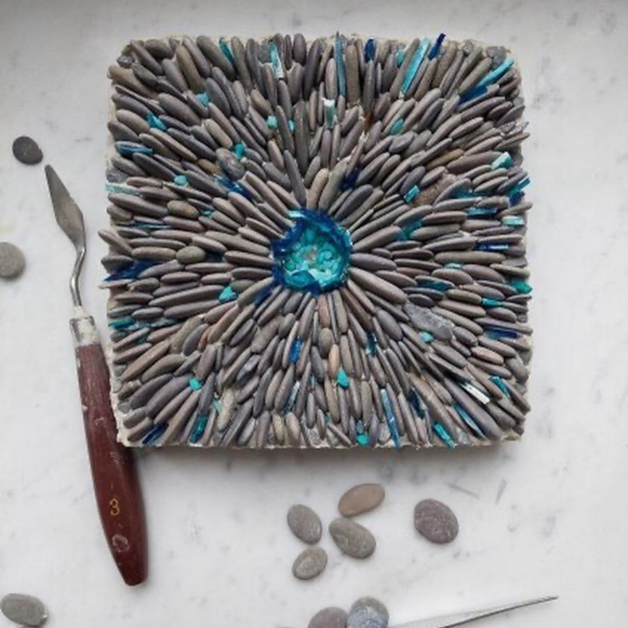 Мастер-класс по созданию мозаики "Сад камней" для двоих