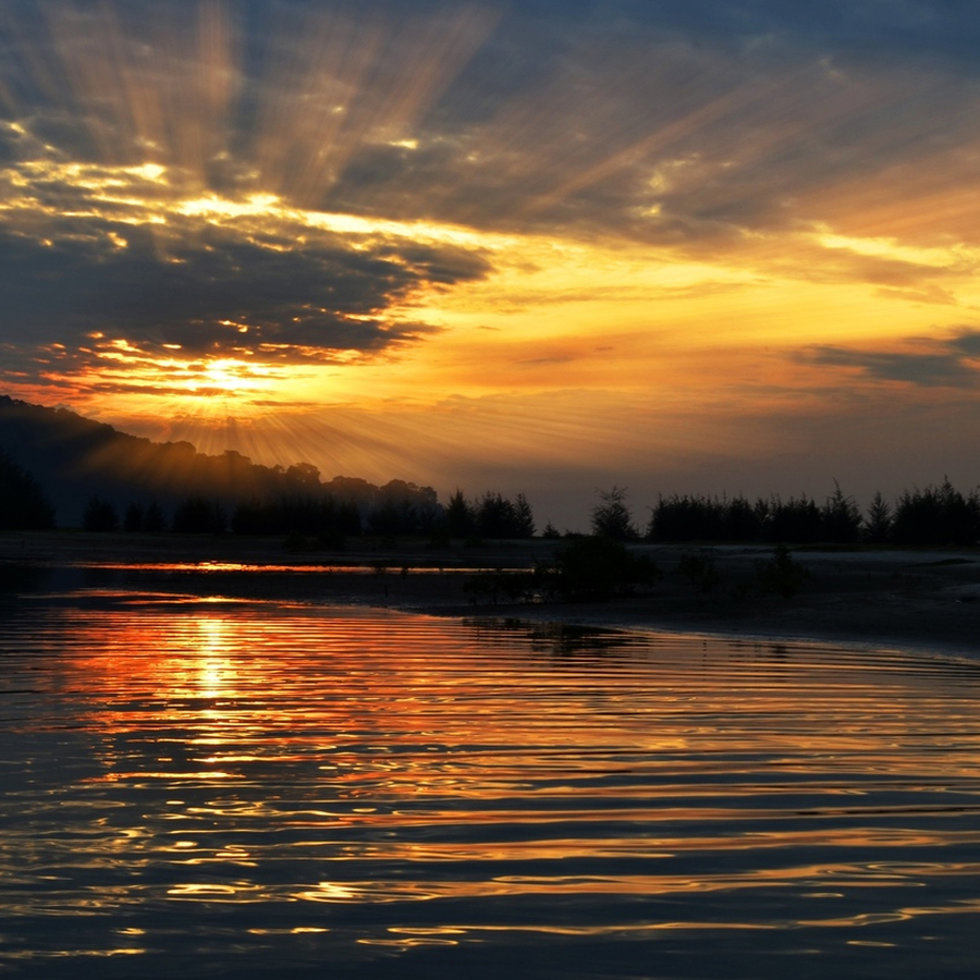 Закат на яхте для влюбленных (2 часа)