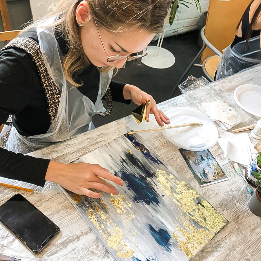 Мастер- класс по интерьерной картине с золотой поталью (3 персоны)