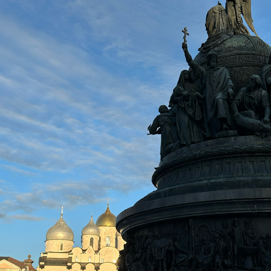 Экскурсия в Великий Новгород для компании