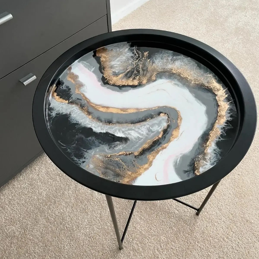 Мастер- класс «Столик из смолы на металлической основе»