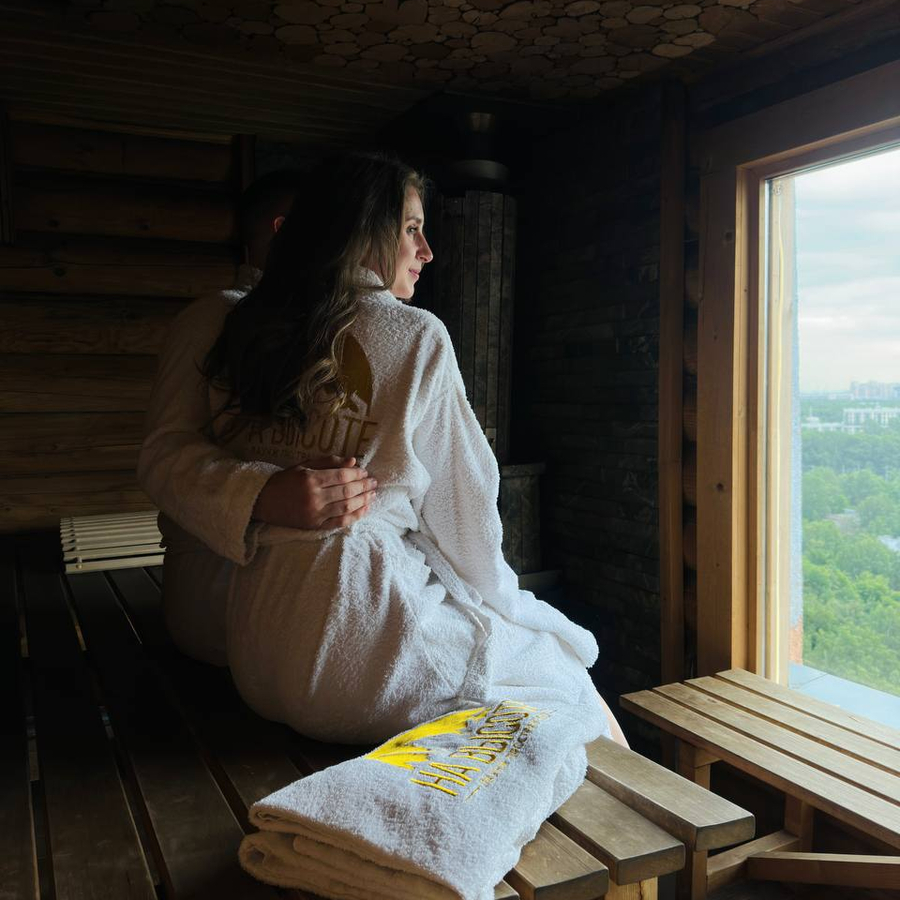 Романтическое свидание на крыше