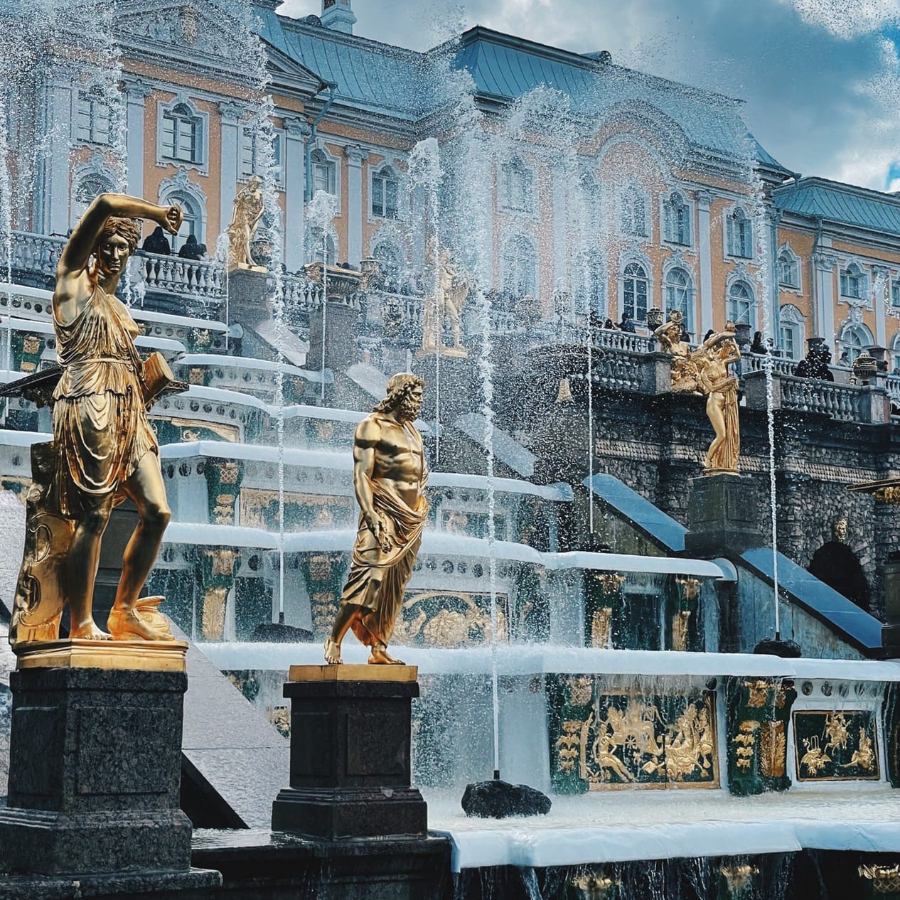 Экскурсия "Практичный вечерний Петергоф" для семьи