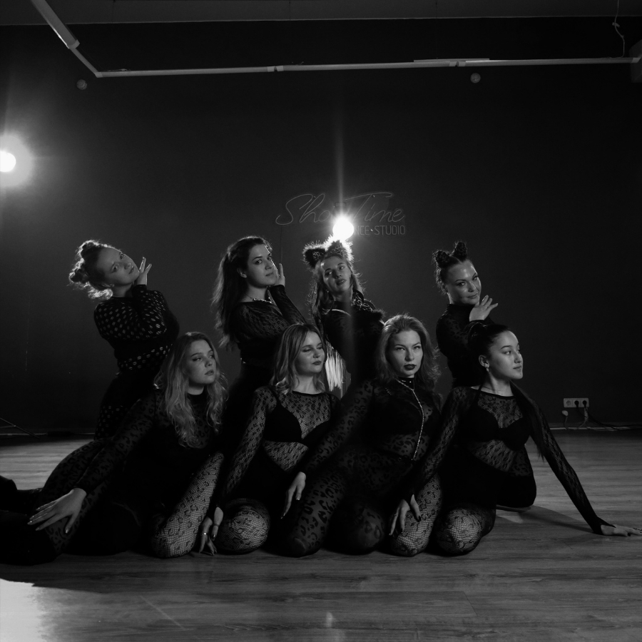 Абонемент в школу танцев (4 занятия)