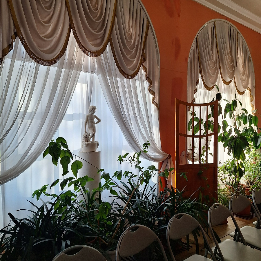 Экскурсия в музей-усадьбу Приютино