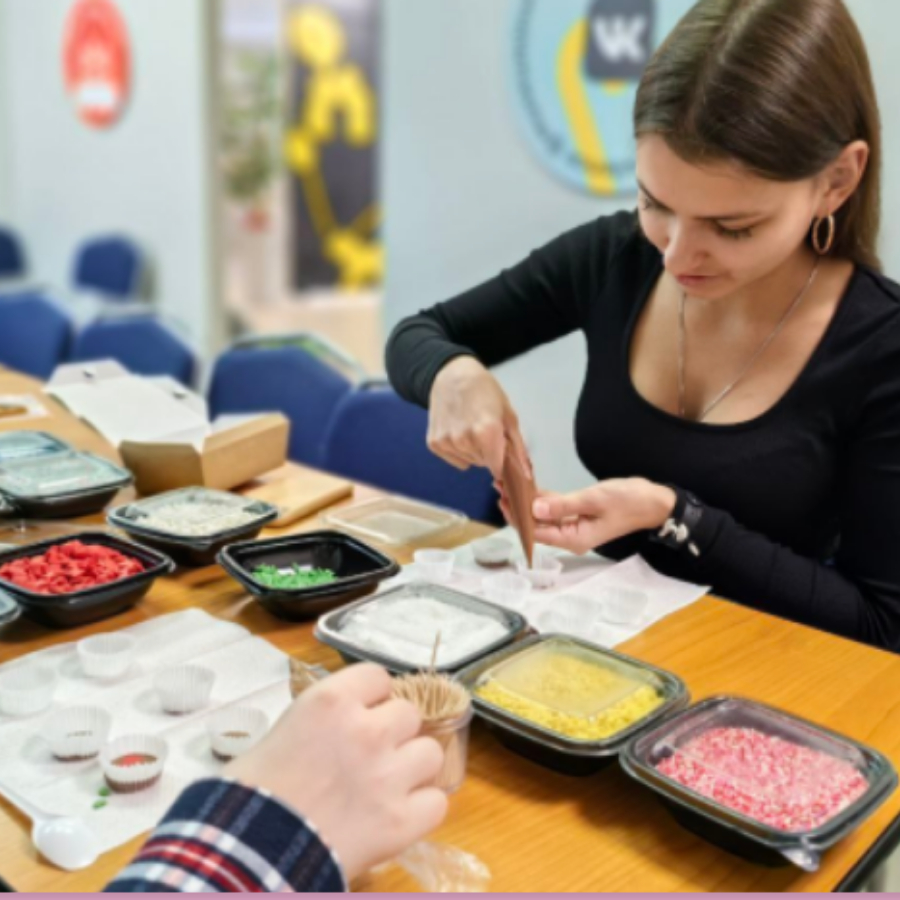 Два мастер-класса (творческая экскурсия) для семьи