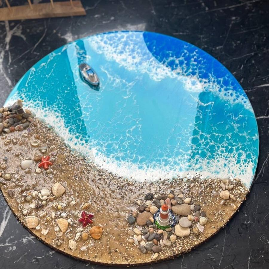 Мастер-класс по эпоксидной смоле в технике "Море" (3 персоны)