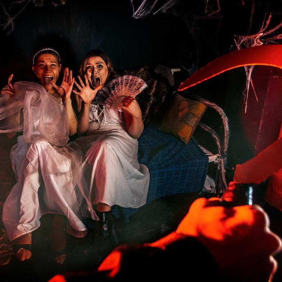 Иммерсивный перформанс-спектакль «Парфюмер»