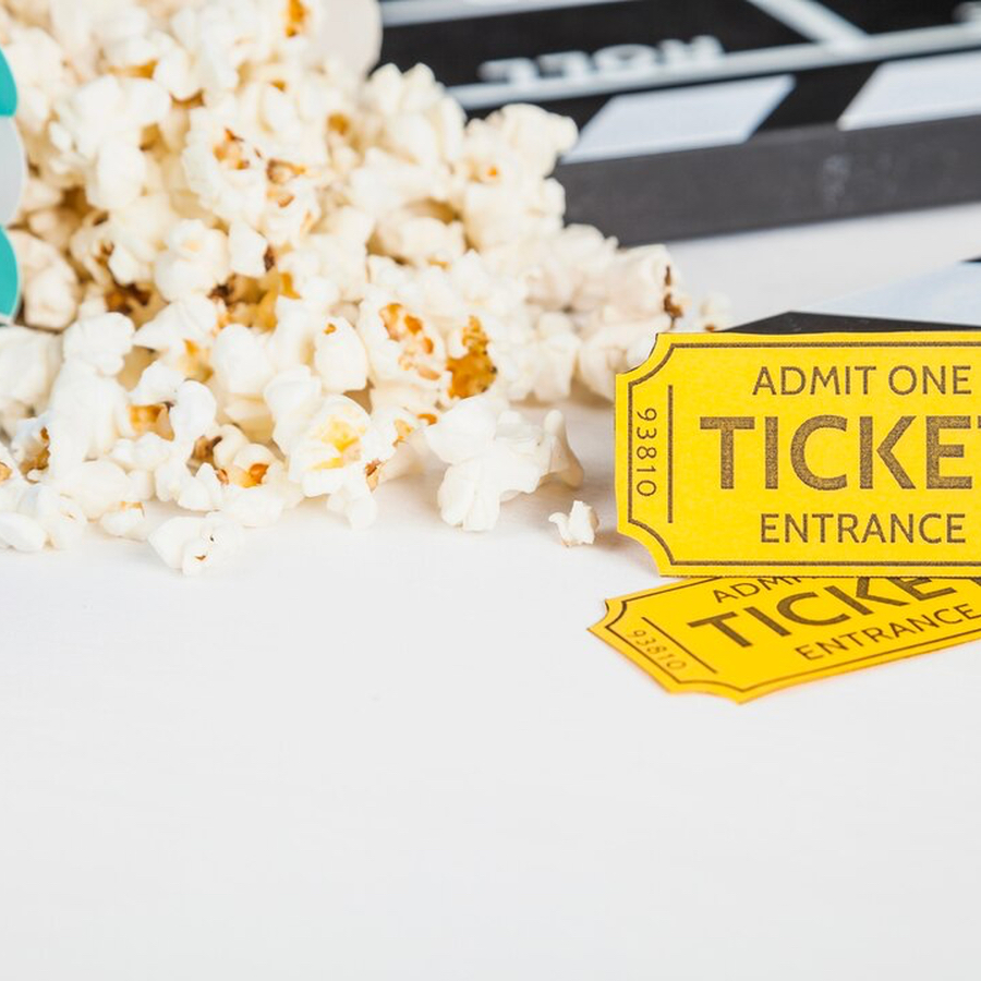 Семейный киносеанс