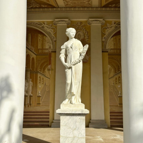 Экскурсия классический Павловск: Имперская роскошь и парковая гармония для компании