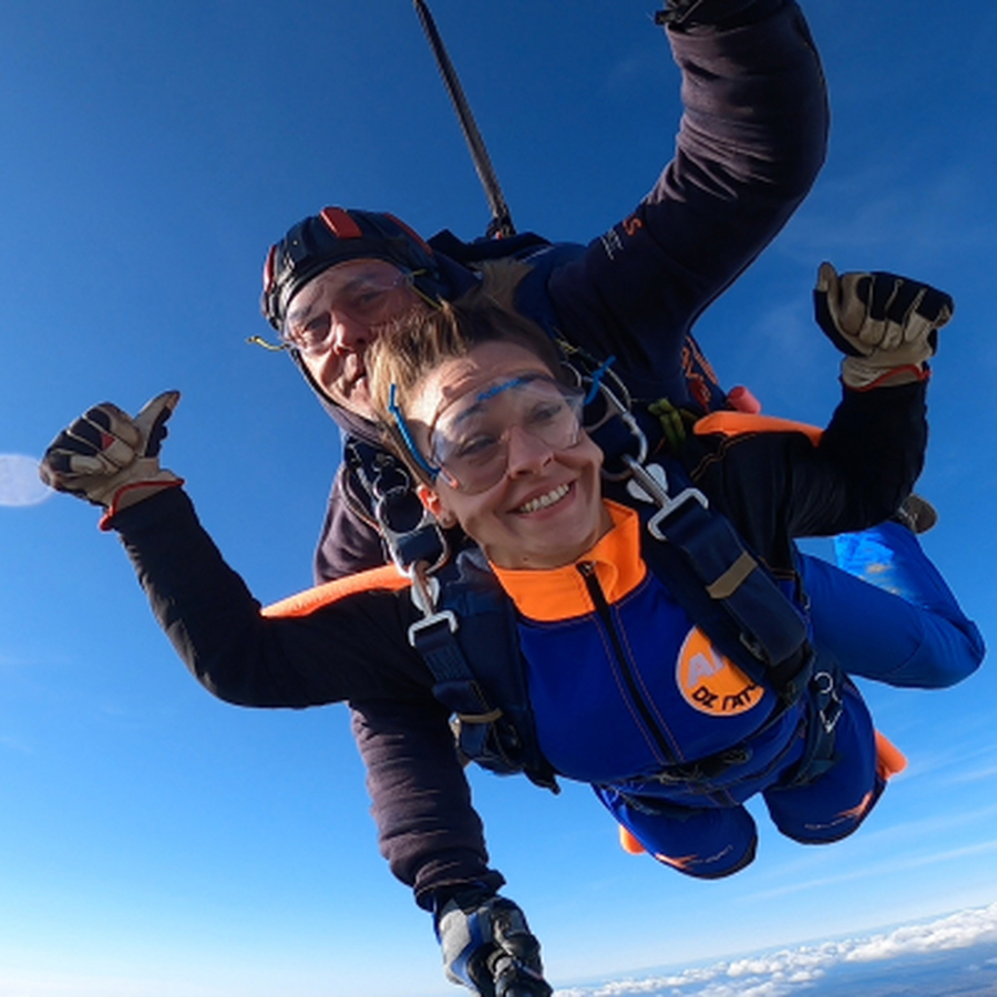 Прыжок с парашютом «Знакомство с небом»