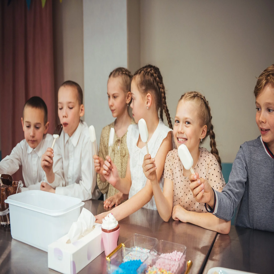 Экскурсия по фабрике мороженного для компании