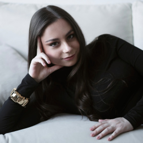 Индивидуальная фотосессия с визажистом