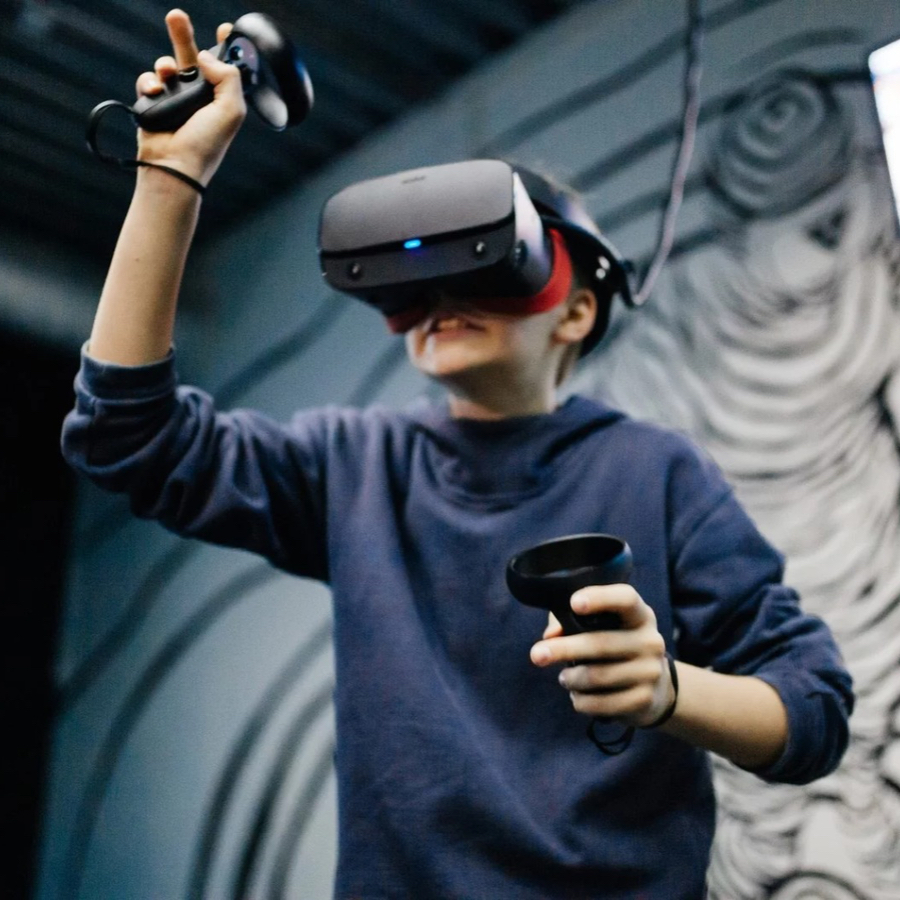 Погружение в виртуальную реальность для компании