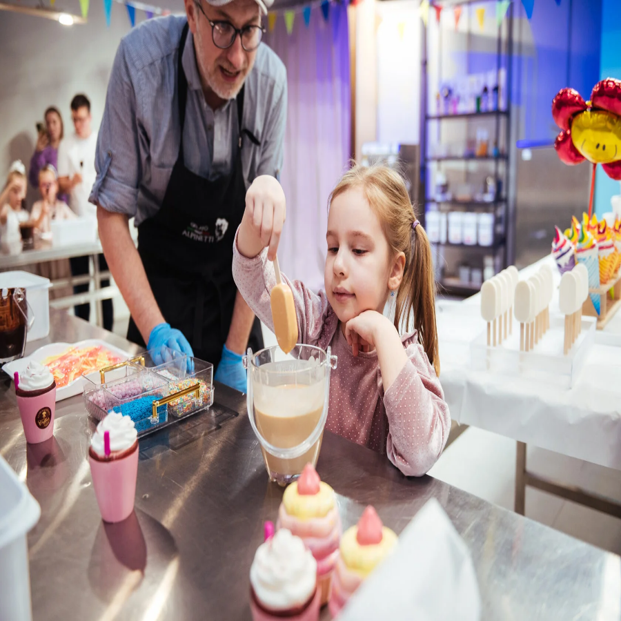 Экскурсия по фабрике мороженного для семьи