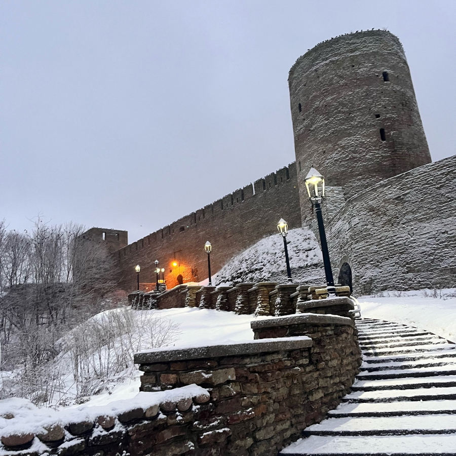 Экскурсия в Ивангород - Кингисепп - Копорье для двоих