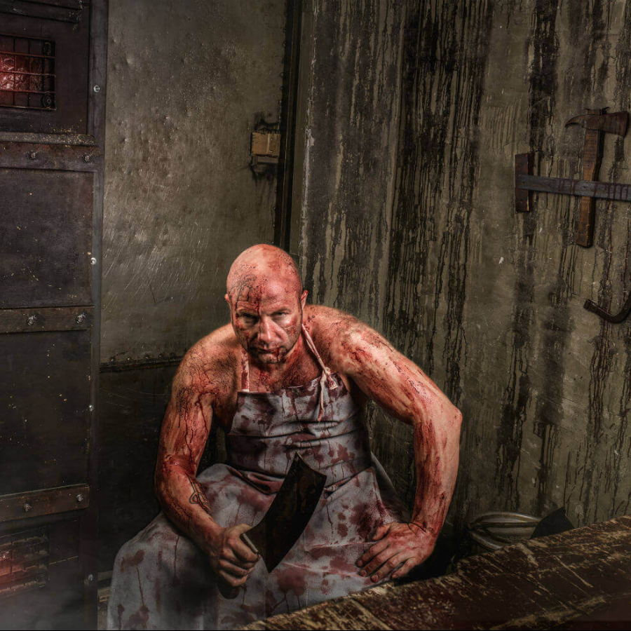 Квест "Побег от Маньяка"