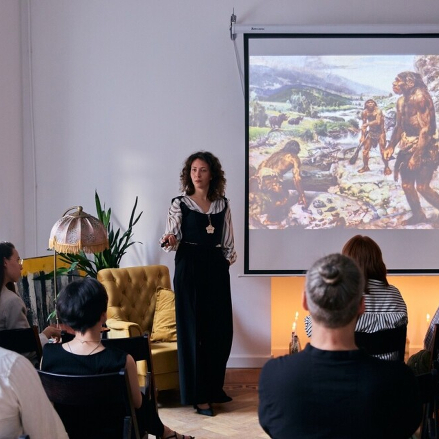 Лекции от Общества Пьяных Искусствоведов