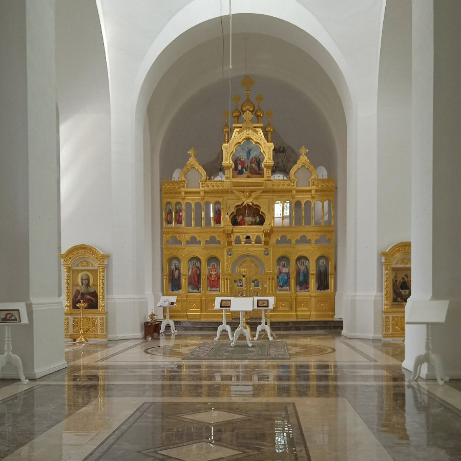 Экскурсия "Святые тропы озера Самро: храмы, тишина и благодать" для семьи