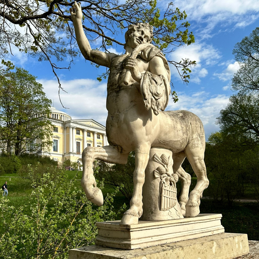 Экскурсия классический Павловск: Имперская роскошь и парковая гармония для двоих