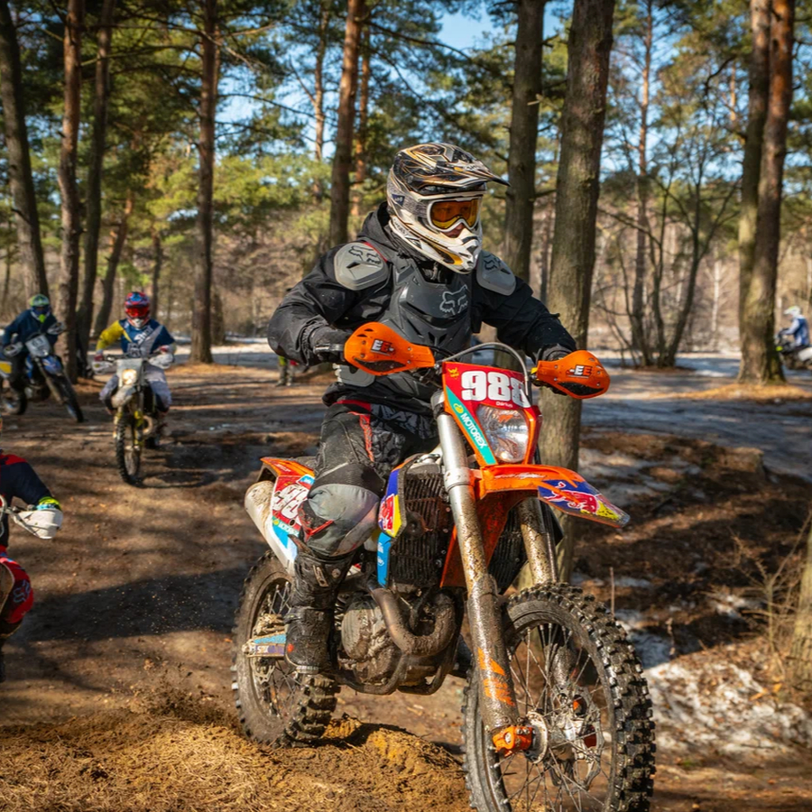 Индивидуальное занятие на внедорожном мотоцикле (эндуро/мотокросс)