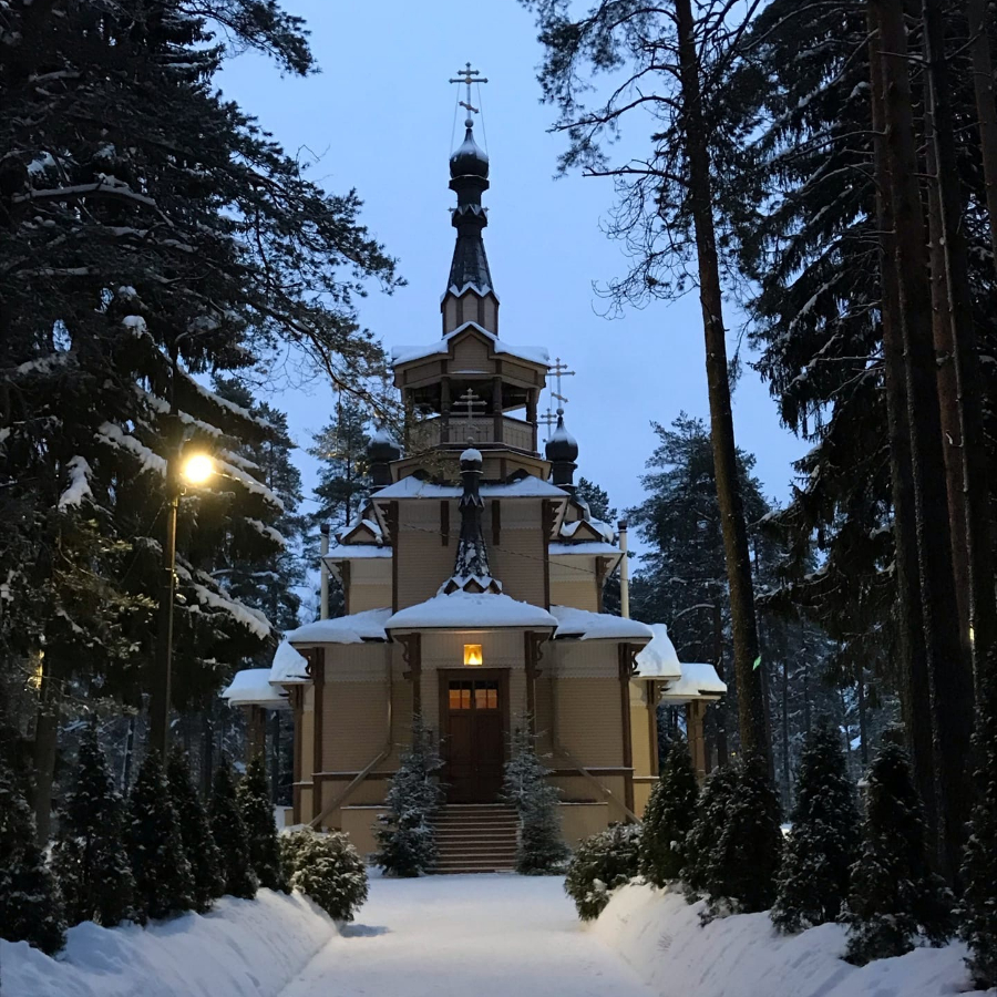 Экскурсия по храмам Карельского перешейка для двоих