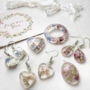 Мастер- класс «Украшения из ювелирной смолы»