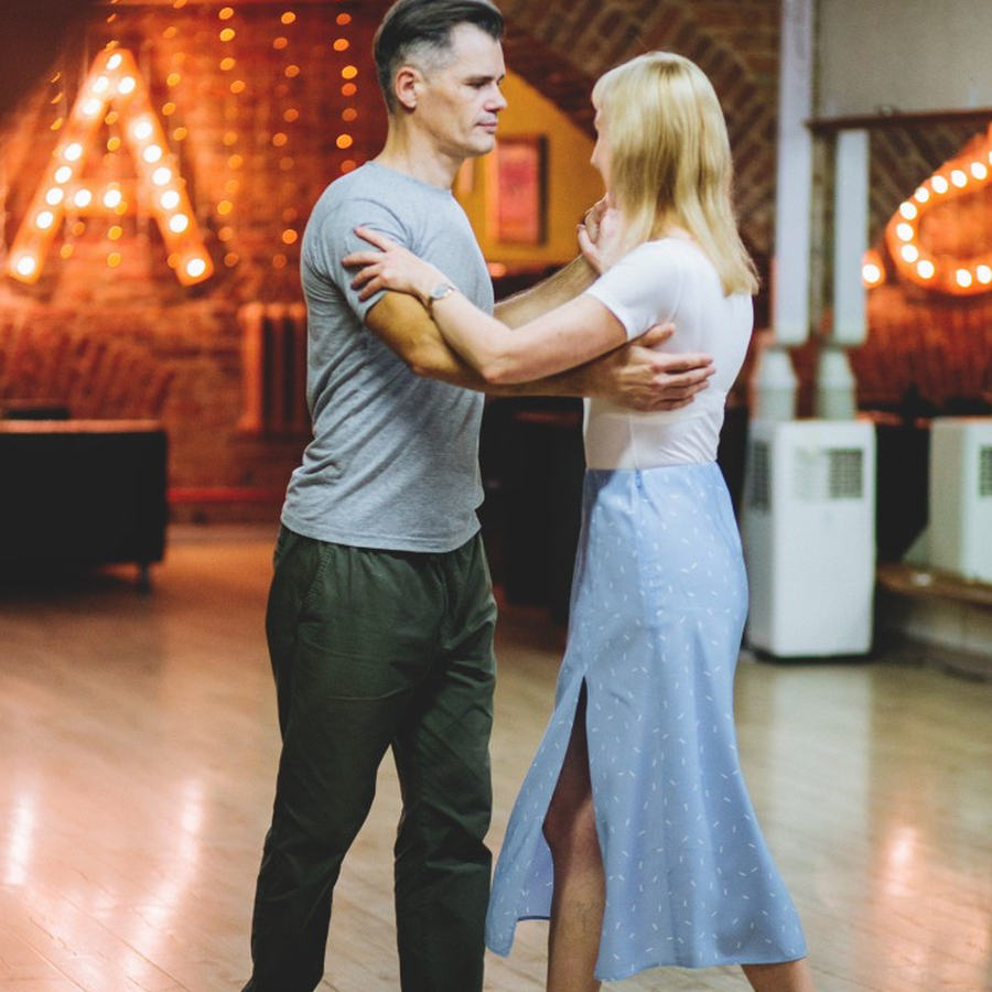 Индивидуальный мастер-класс танго в танцевальной школе Casa Latina для двоих