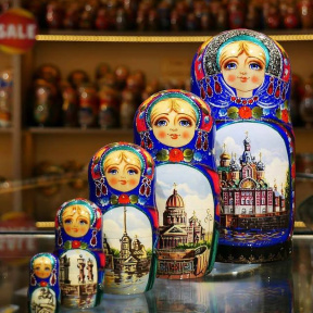 Посещение музея матрёшки (2 персоны)