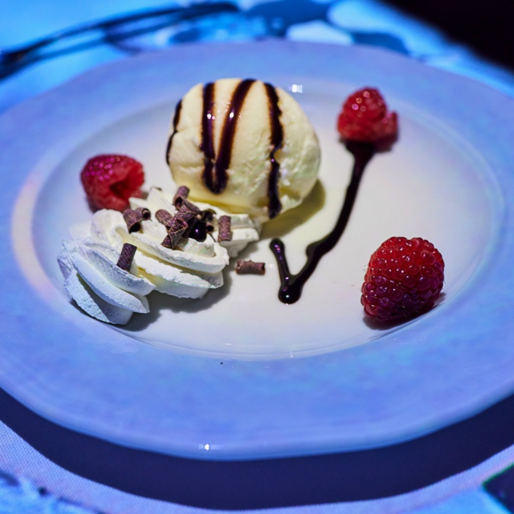 Шоу «7 чудес света» в мультимедийном гастротеатре