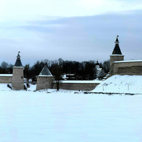 Экскурсия в Псков-Изборск-Печоры для семьи